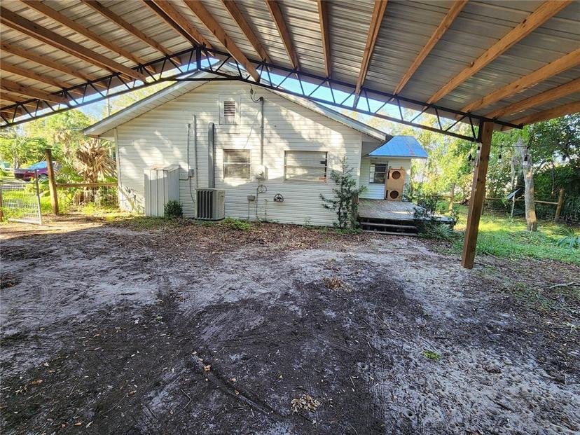 Picture of 220 SE 2Nd Street, Trenton FL 32693