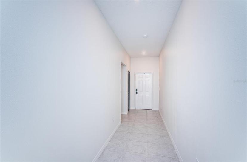 Picture of 14906 Imperial Purple Lane, Wimauma FL 33598