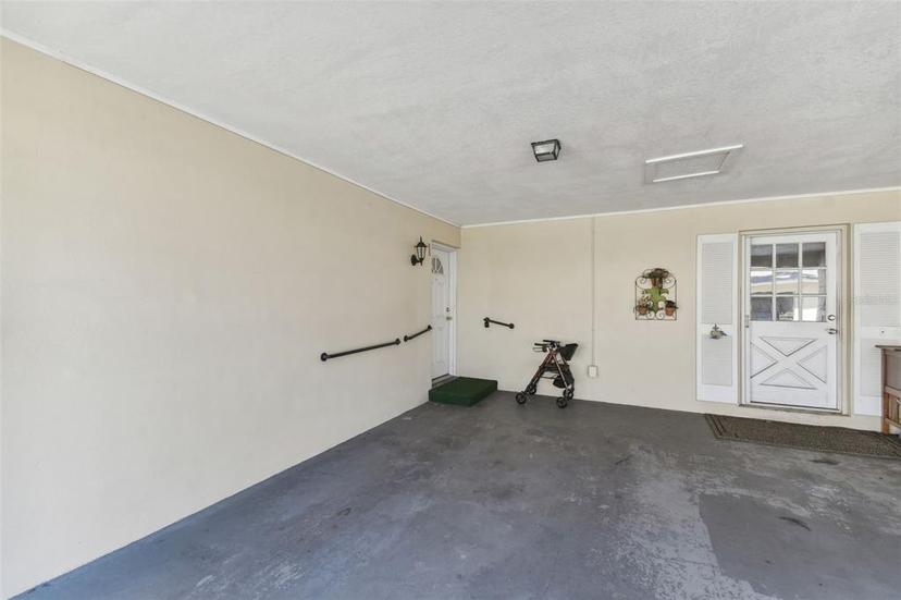 Picture of 857 Cambridge Ct, Dunedin FL 34698