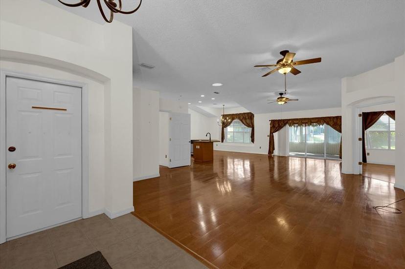 Picture of 712 Harper Place, Lady Lake FL 32159