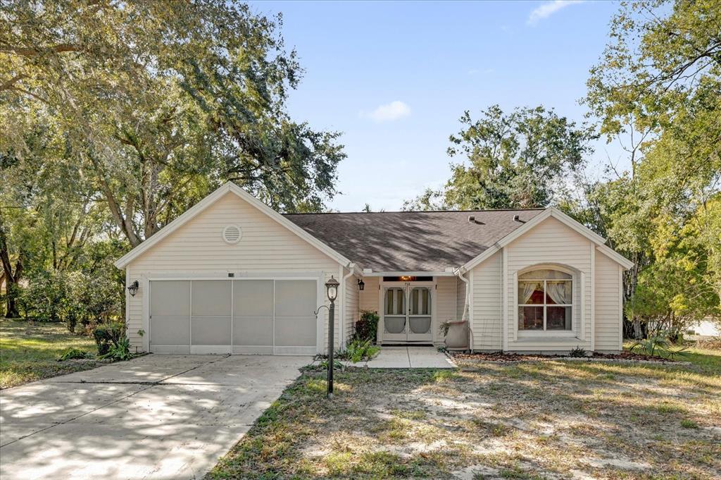 Picture of 712 Harper Place, Lady Lake, FL 32159