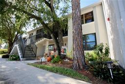 Picture of 1901 Oyster Catcher Lane Unit 814, Clearwater, FL 33762