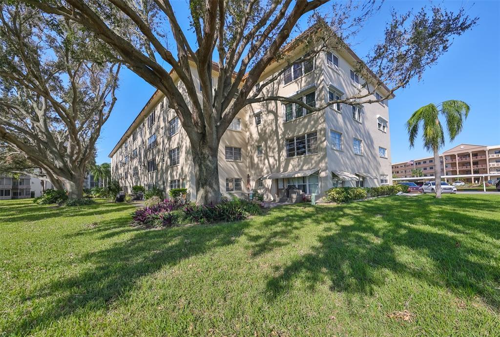 Picture of 5725 80Th Street N Unit 316, St Petersburg, FL 33709