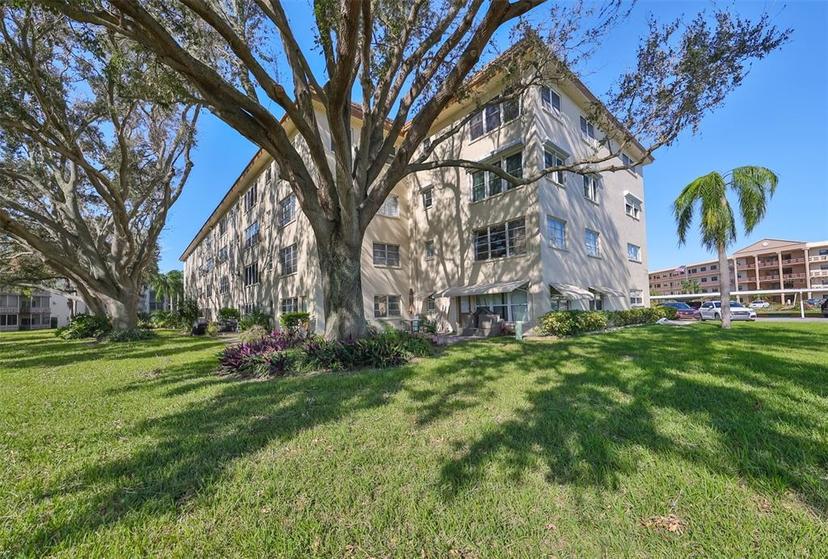 Picture of 5725 80Th Street N Unit 316, St Petersburg FL 33709