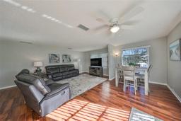 Picture of 5725 80Th Street N Unit 316, St Petersburg, FL 33709