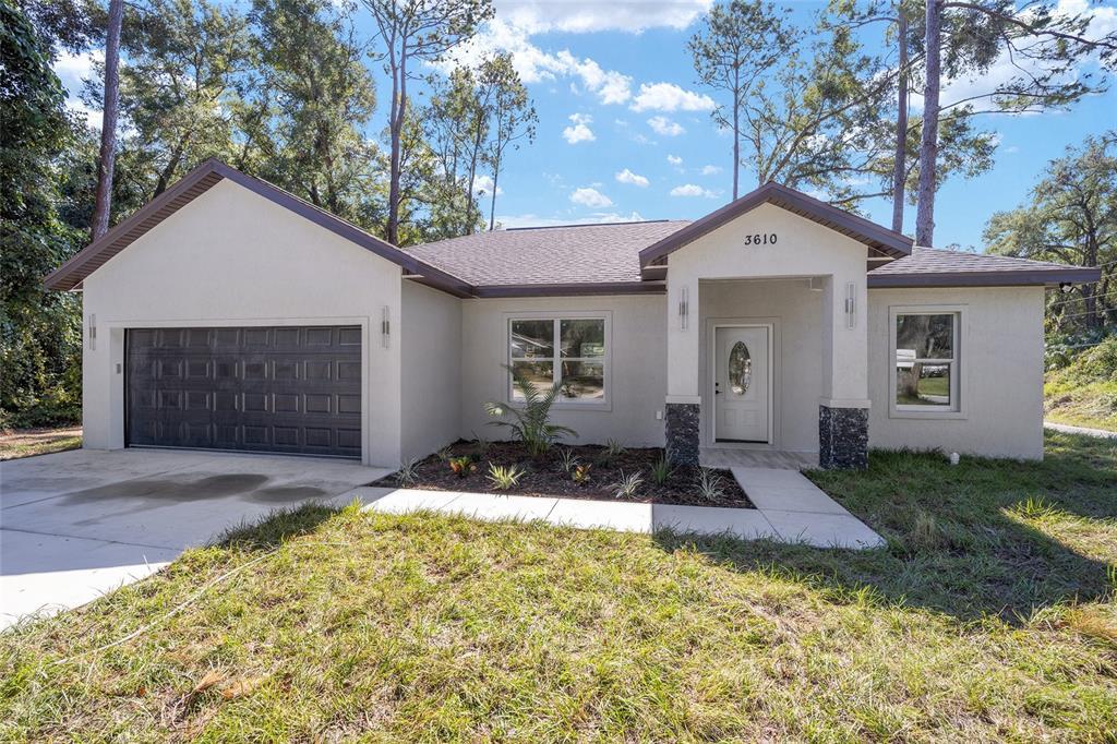 Picture of 3611 SE 132Nd Place, Belleview, FL 34420