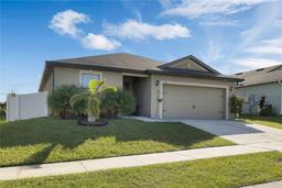 Picture of 411 Ridges Drive, Dundee, FL 33838