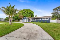 Picture of 11491 86Th Avenue, Seminole, FL 33772