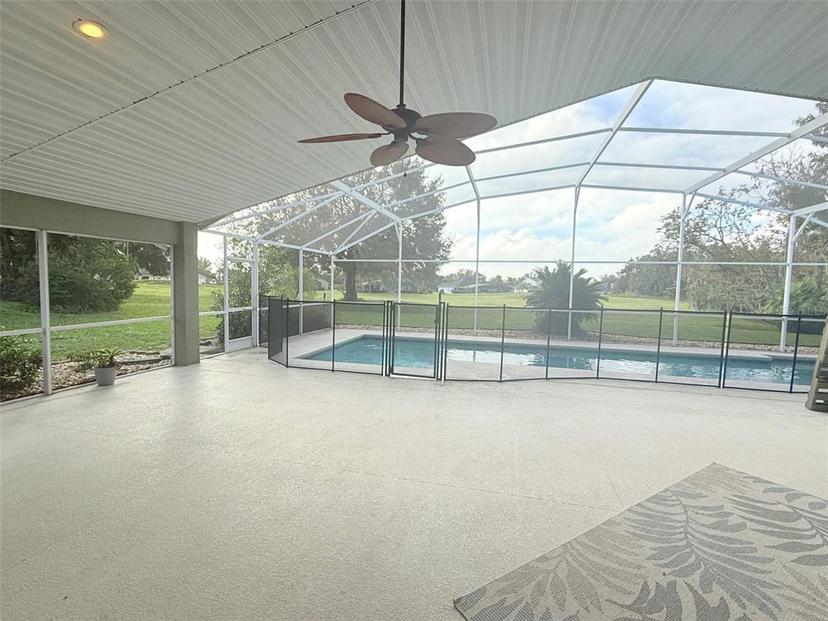 Picture of 10504 Eagles Bluff Court, Clermont FL 34711