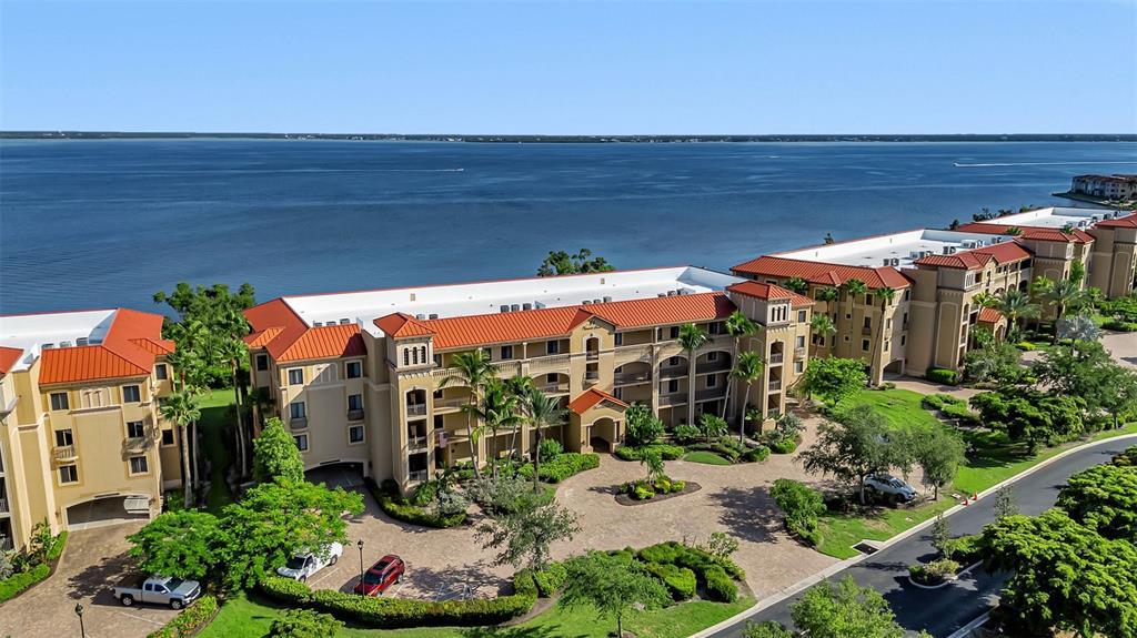 Picture of 89 Vivante Boulevard Unit 8934, Punta Gorda, FL 33950