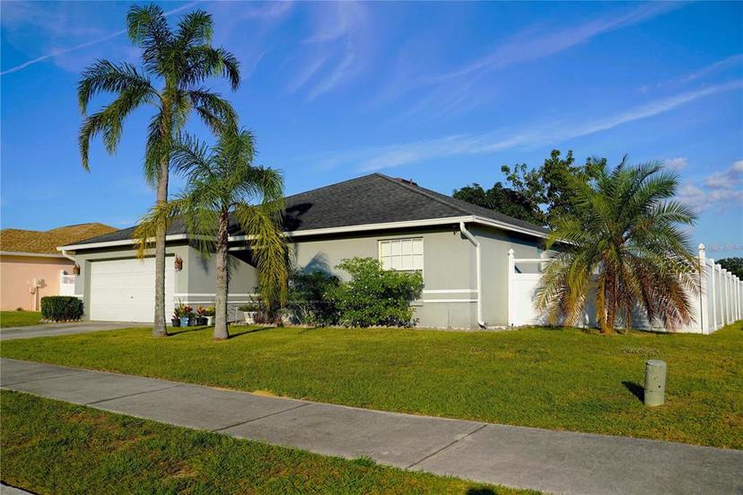 Picture of 1015 Highland Crest Circle, Lake Wales FL 33853