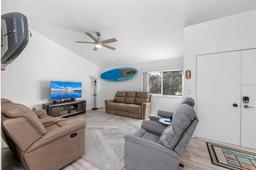 Picture of 2209 Belleair Road Unit C29, Clearwater, FL 33764