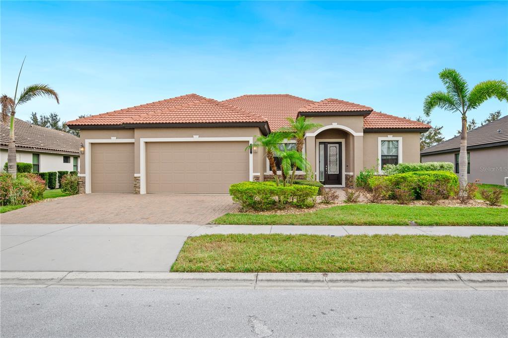 Picture of 239 Lake Vista Drive, Auburndale, FL 33823