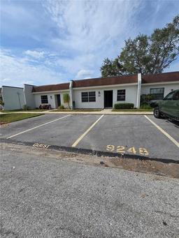 Picture of 9248 Oakwood Lane, Seminole, FL 33776