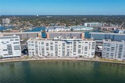 Picture of 6020 Shore Boulevard S Unit 406, Gulfport, FL 33707