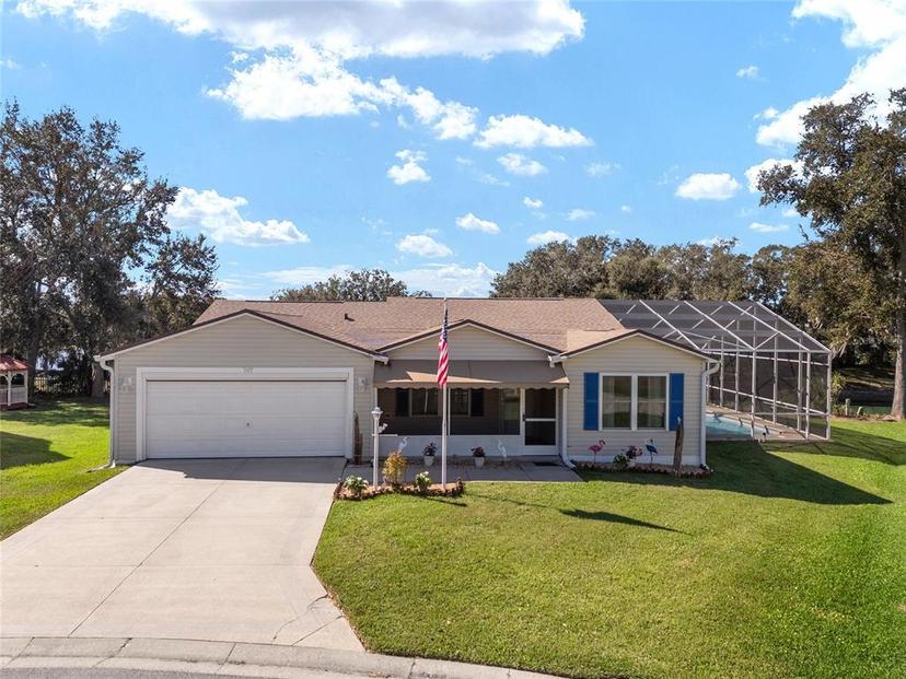 Picture of 707 Hudson Lane, Lady Lake FL 32159