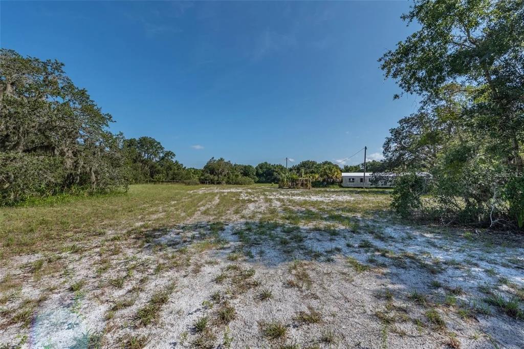 Picture of 12154 Bullfrog Creek Road, Gibsonton, FL 33534