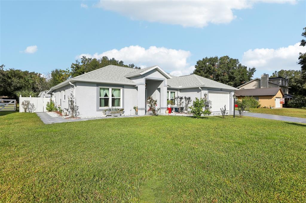 Picture of 33629 Dolores Court, Leesburg, FL 34788