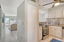 Picture of 1801 Gulf Drive N Unit 204, Bradenton Beach, FL 34217