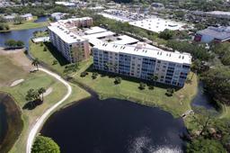 Picture of 4550 Pinebrook Circle Unit 103, Bradenton, FL 34209