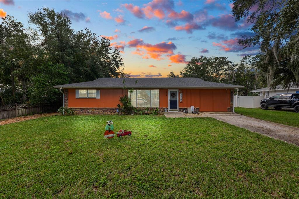 Picture of 1210 Tangerine Parkway Ne, Winter Haven, FL 33881