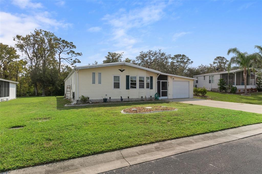 Picture of 5181 Forest Glenn Drive, Spring Hill, FL 34607