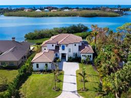 Picture of 1109 Bayshore Road, Nokomis, FL 34275