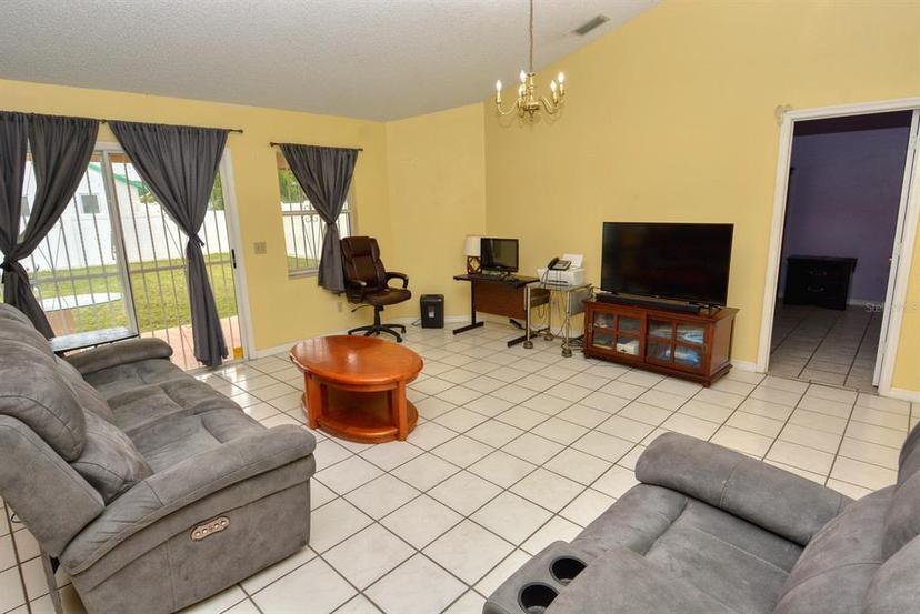 Picture of 1012 SW Idol Avenue, Port Saint Lucie FL 34953