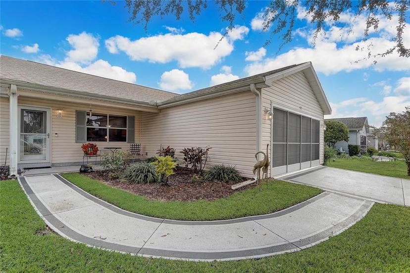 Picture of 527 San Pedro Drive, The Villages FL 32159