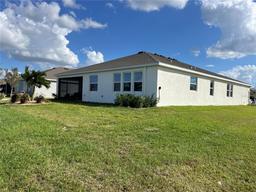 Picture of 1027 Ocean Spray Drive, Ruskin, FL 33570