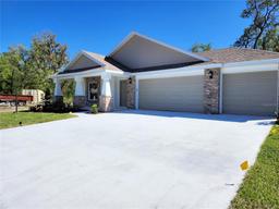 Picture of 417 Shannon Estates Court, Plant City, FL 33563