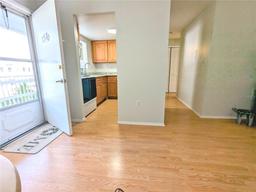 Picture of 1570 Pleasant Road Unit J-26, Bradenton, FL 34207