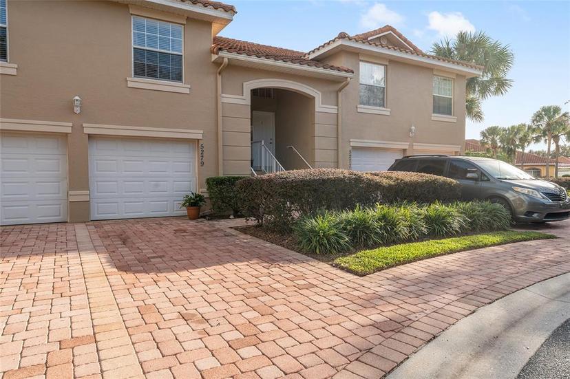 Picture of 5279 Bowline Court, Oxford FL 34484