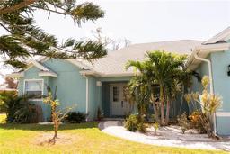 Picture of 716 Laurel Avenue, Venice, FL 34285