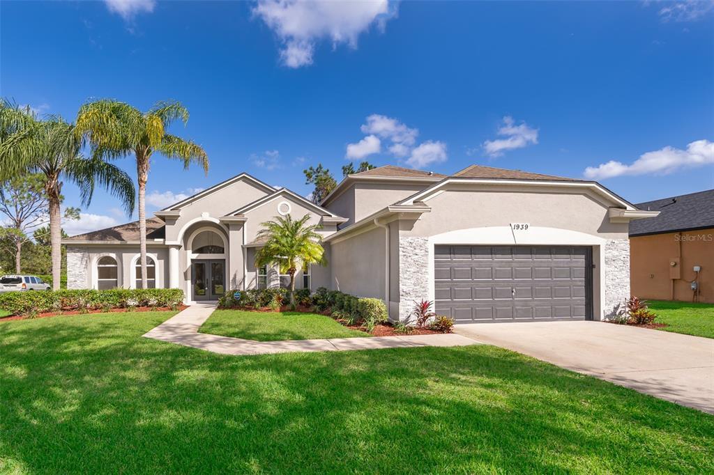 Picture of 1939 Lazy Oaks Loop, Saint Cloud, FL 34771