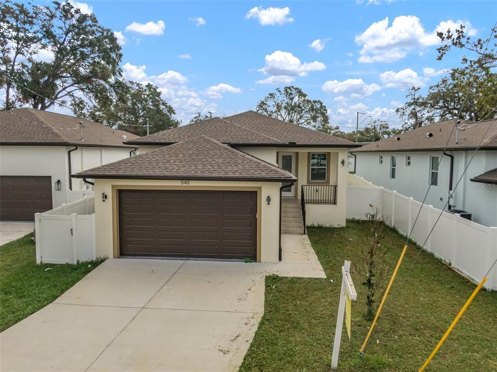 Picture of 5411 N Forest Hills Drive, Tampa, FL 33603