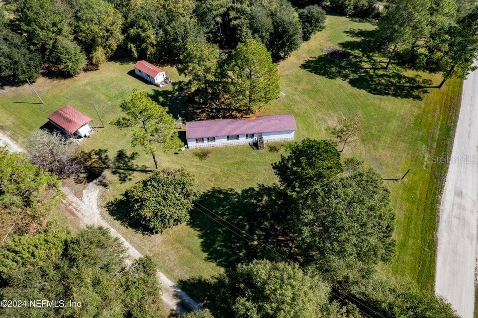 Picture of 23387 NW 32Nd Place, Lawtey, FL 32058