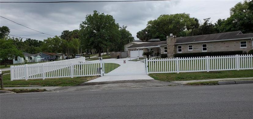 Picture of 400 W Graves Avenue, Orange City FL 32763