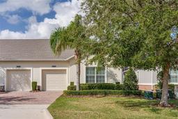 Picture of 3825 Quaint Lane Unit F, Clermont, FL 34711