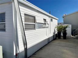 Picture of 3710 Gulf Of Mexico Drive Unit F1, Longboat Key, FL 34228