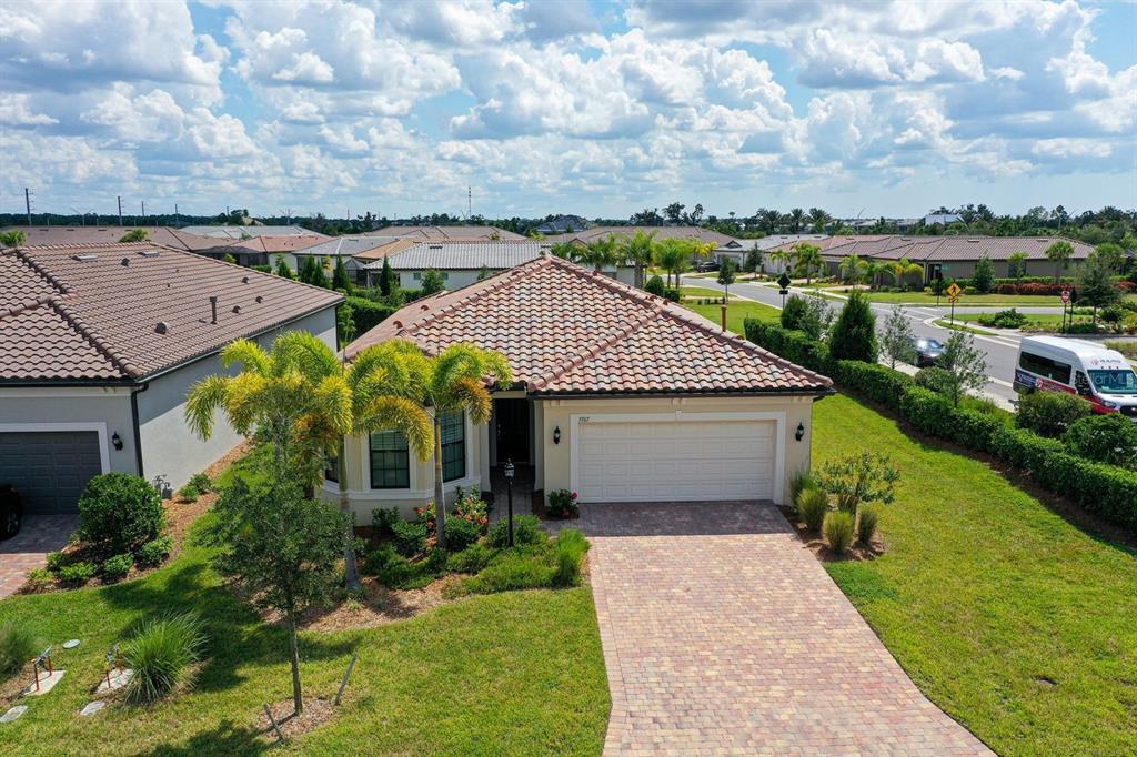 Picture of 7767 Summerland Cove, Lakewood Ranch, FL 34202