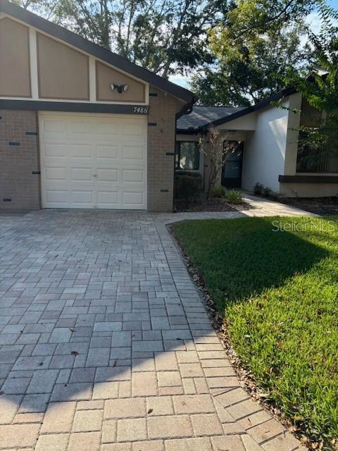 Picture of 7486 Heather Walk Drive Unit 31, Weeki Wachee, FL 34613