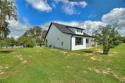 Picture of 1042 Golden Bough Road, Lake Wales, FL 33898