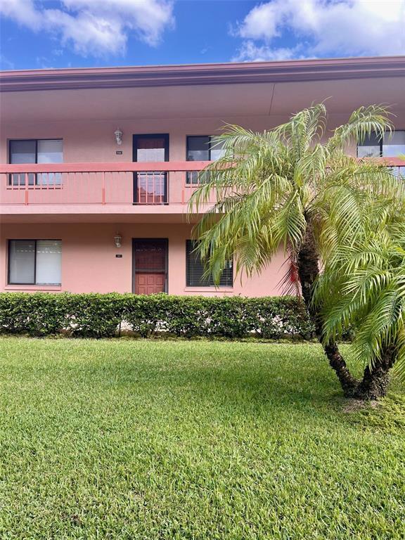 Picture of 143 Lakeside Drive Unit 143, Oldsmar FL 34677