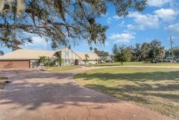 Picture of 2513 Lake Front Drive, Lake Wales, FL 33898