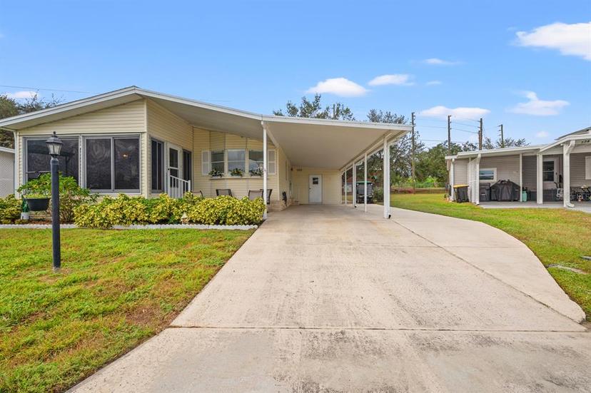 Picture of 166 Rita Bee Avenue, Davenport FL 33897