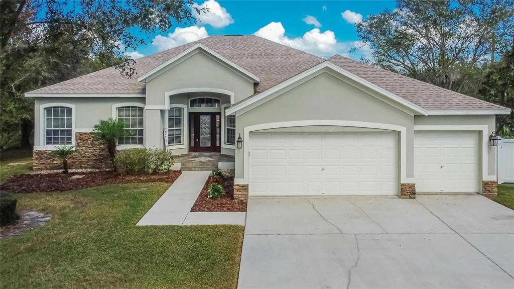 Picture of 2543 Centennial Falcon Drive, Valrico, FL 33596