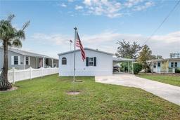 Picture of 13640 Palm Drive, Astatula, FL 34705