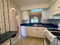 Picture of 1504 Mission Hills Boulevard Unit 19C, Clearwater, FL 33759