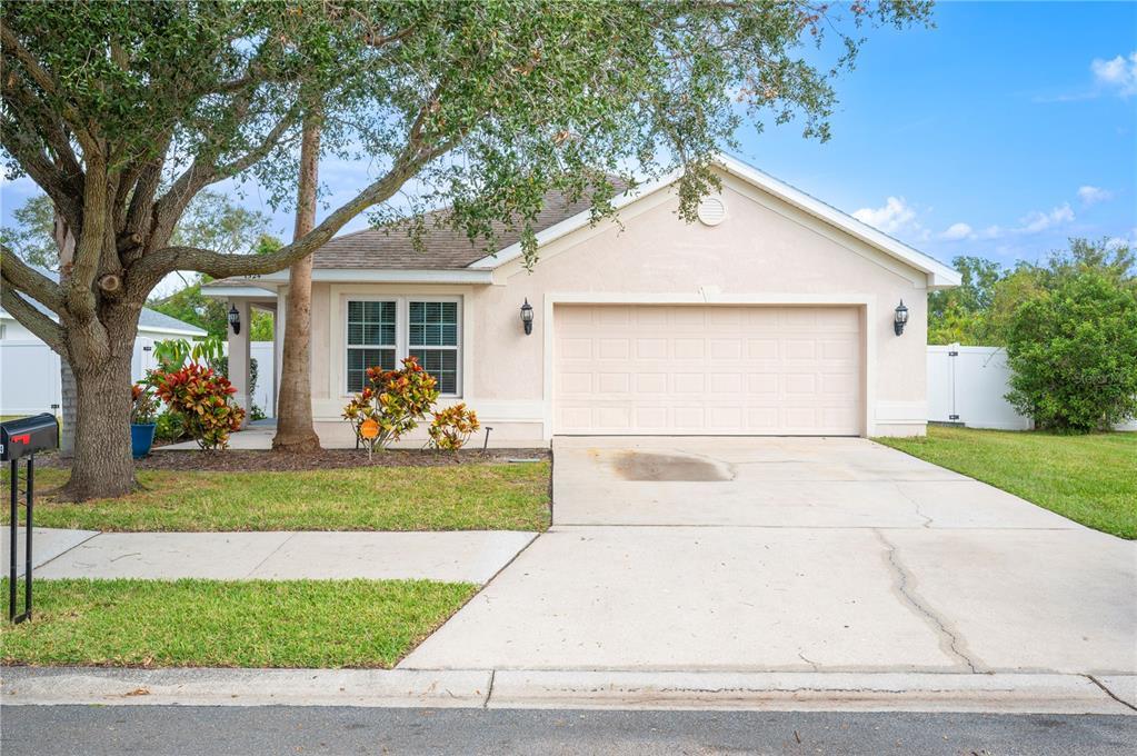 Picture of 1524 Turtle Rock Drive, Lakeland, FL 33803